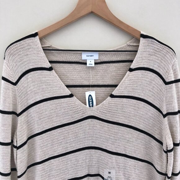 NWT Old Navy Textured V-Neck Tunic Striped Sweater - Picture 2 of 2